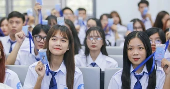 Trường top đào tạo sư phạm tại TPHCM tăng chỉ tiêu, chấp nhận IELTS từ 4.0