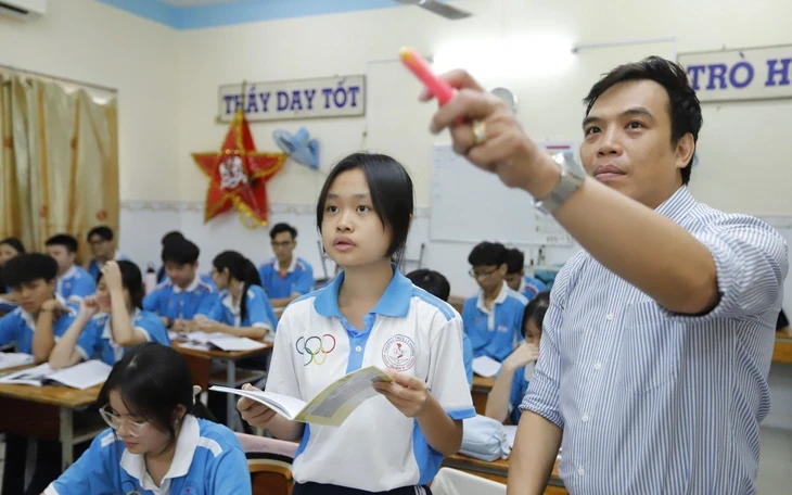 Tuyển sinh lớp 10 ở TP.HCM: Thí sinh thi vào lớp 10 chuyên tăng mạnh Tuyển sinh lớp 10 ở TP.HCM: Thí sinh thi vào lớp 10 chuyên tăng mạnh