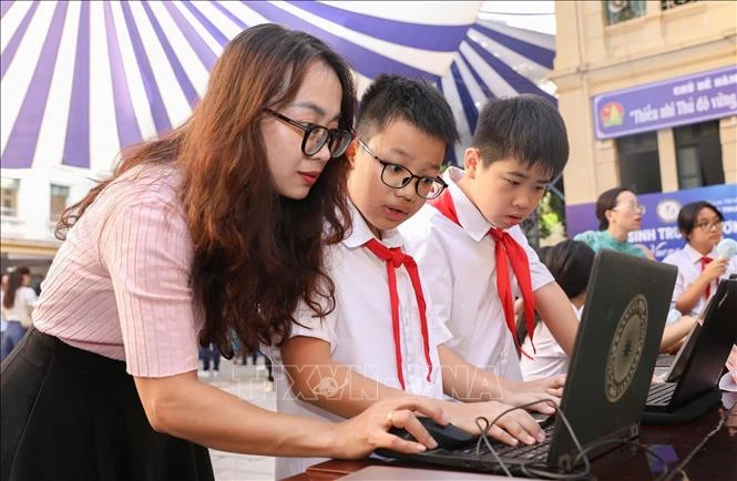 Tuyển sinh bằng bản đồ số GIS: Bước chuyển trong tư duy quản lý giáo dục Tuyển sinh bằng bản đồ số GIS: Bước chuyển trong tư duy quản lý giáo dục