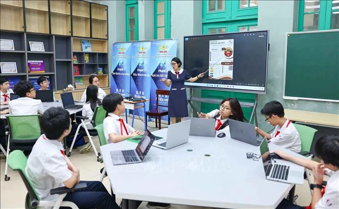 Tuyển sinh bằng bản đồ số GIS: Bước chuyển trong tư duy quản lý giáo dục Tuyển sinh bằng bản đồ số GIS: Bước chuyển trong tư duy quản lý giáo dục