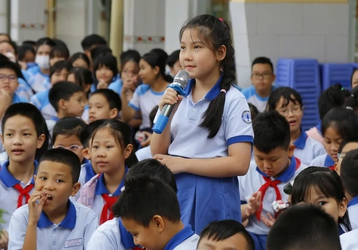 Tuyển sinh đầu cấp ở TP.HCM: Muốn con học trường tiên tiến khác nơi thường trú, đăng ký thế nào? Tuyển sinh đầu cấp ở TP.HCM: Muốn con học trường tiên tiến khác nơi thường trú, đăng ký thế nào?