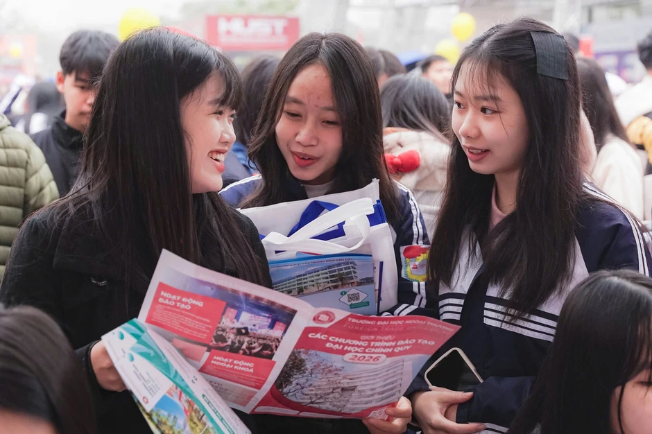 Tuyển sinh ĐH 2026: Siết đầu vào chính quy, có phình liên kết?