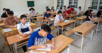 Vụ thi thử 2,7 điểm toán, thi thật 9,5 điểm: Nhà trường nêu lý do
