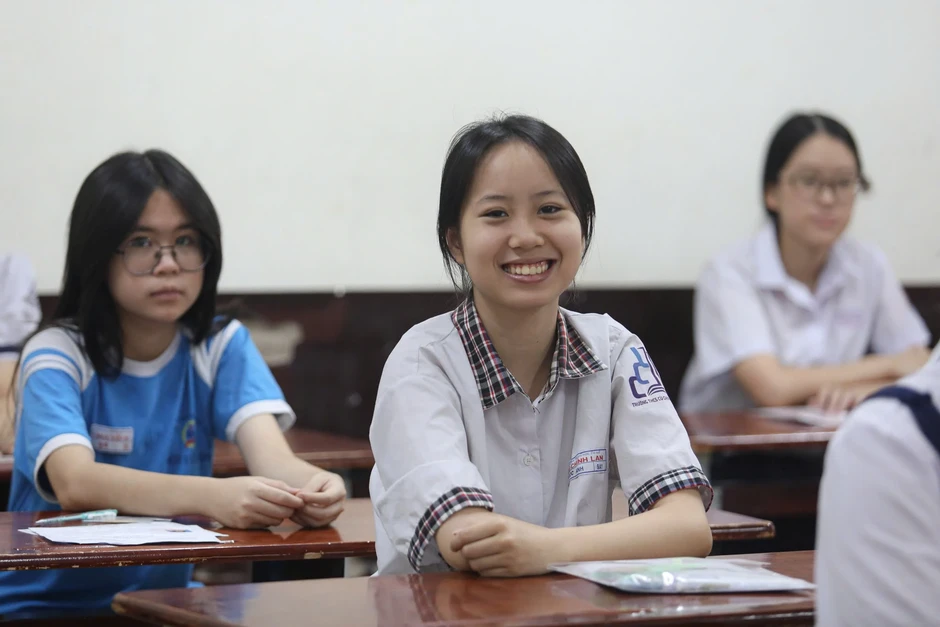 Xuất hiện 9,25 điểm ngữ văn lớp 10 TPHCM, nhiều bài đạt điểm giỏi Xuất hiện 9,25 điểm ngữ văn lớp 10 TPHCM, nhiều bài đạt điểm giỏi
