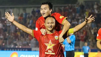 ‘Người không phổi’ Trọng Hoàng chuyển hướng sang làm HLV