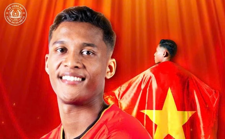 Adou Minh nhập tịch thành công, HLV Kim Sang Sik đón tin vui Adou Minh nhập tịch thành công, HLV Kim Sang Sik đón tin vui