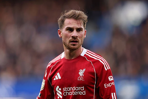 Ai đủ sức hất cẳng Mac Allister khỏi tuyến giữa Liverpool? Ai đủ sức hất cẳng Mac Allister khỏi tuyến giữa Liverpool?