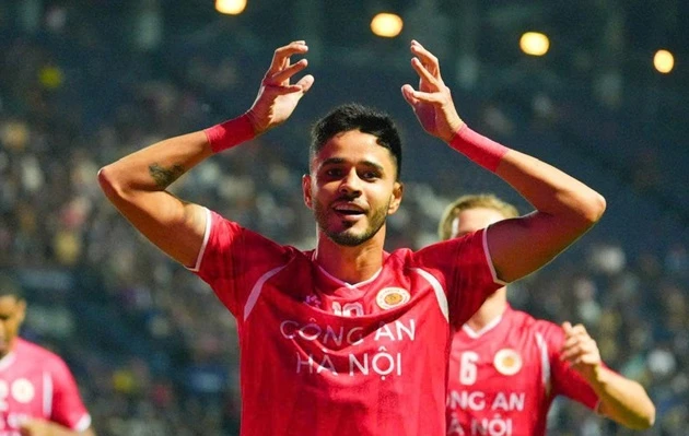 CAHN gia hạn với Leo Artur để bảo vệ ngôi vương V-League CAHN gia hạn với Leo Artur để bảo vệ ngôi vương V-League