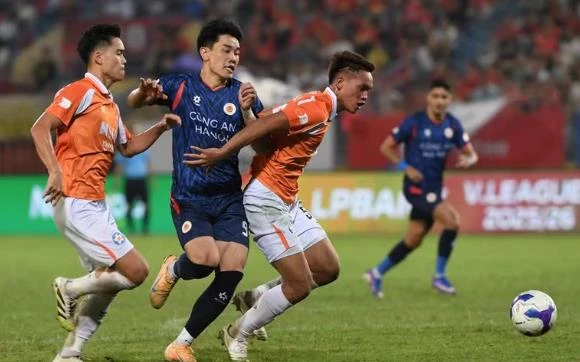 CAHN một mình một ngựa về đích tại V-League 2025/26 CAHN một mình một ngựa về đích tại V-League 2025/26