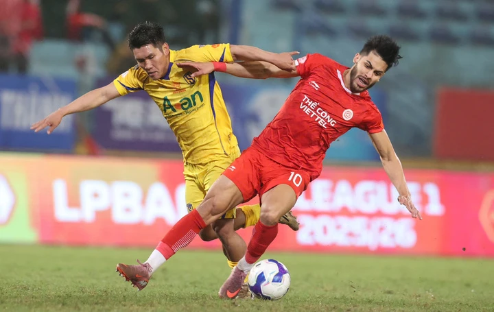 Cập nhật V.League vòng 13 hôm nay: Thể Công thảm bại trước SLNA Cập nhật V.League vòng 13 hôm nay: Thể Công thảm bại trước SLNA