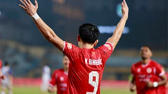 CĐV Đông Nam Á phát sốt với cú hat-trick lịch sử của Đình Bắc