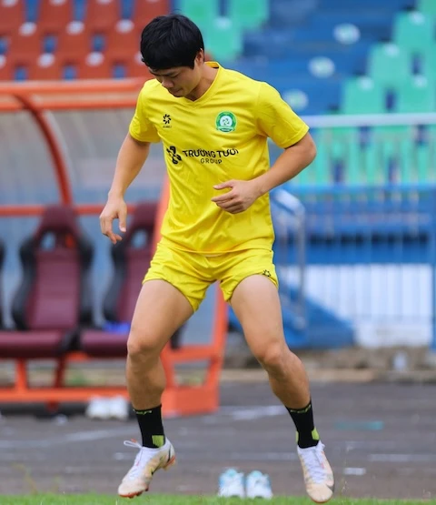 CLB Đồng Nai hối hả cho mục tiêu trụ lại V.League CLB Đồng Nai hối hả cho mục tiêu trụ lại V.League