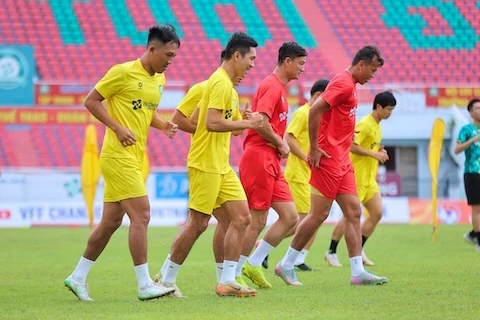 CLB Đồng Nai hối hả cho mục tiêu trụ lại V.League CLB Đồng Nai hối hả cho mục tiêu trụ lại V.League