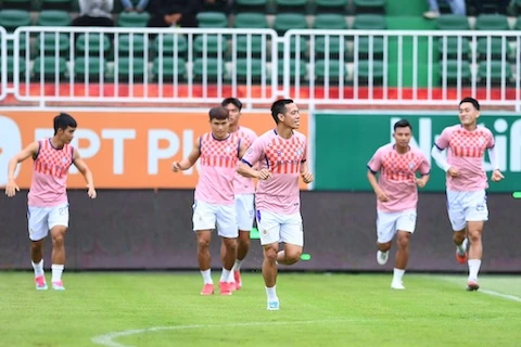 CLB Hà Nội bất ngờ công bố ngoại binh cho mùa giải 2026/27 CLB Hà Nội bất ngờ công bố ngoại binh cho mùa giải 2026/27