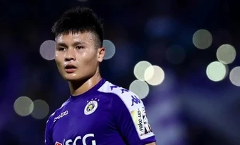 CLB Hà Nội vinh danh Quang Hải và Văn Hậu ở đội hình tiêu biểu