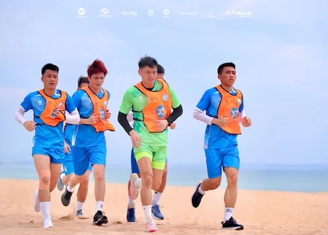 CLB Nam Định rèn quân tại Phú Yên