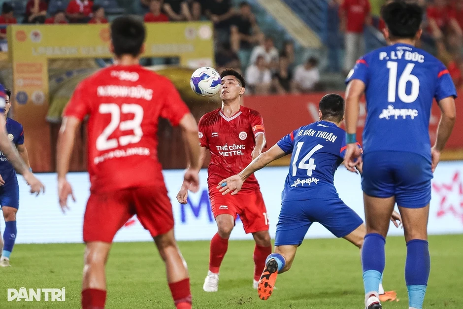 CLB PVF-CAND chia điểm với Thể Công Viettel, đứng trước nguy cơ xuống hạng CLB PVF-CAND chia điểm với Thể Công Viettel, đứng trước nguy cơ xuống hạng