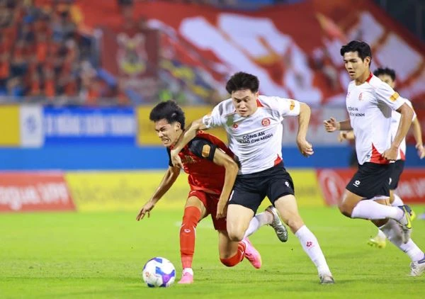 Cơn ác mộng play-off đang hiển hiện trước mắt HAGL Cơn ác mộng play-off đang hiển hiện trước mắt HAGL