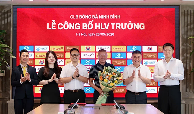Con tính của bầu Thụy phía sau cái tên Chu Đình Nghiêm Con tính của bầu Thụy phía sau cái tên Chu Đình Nghiêm
