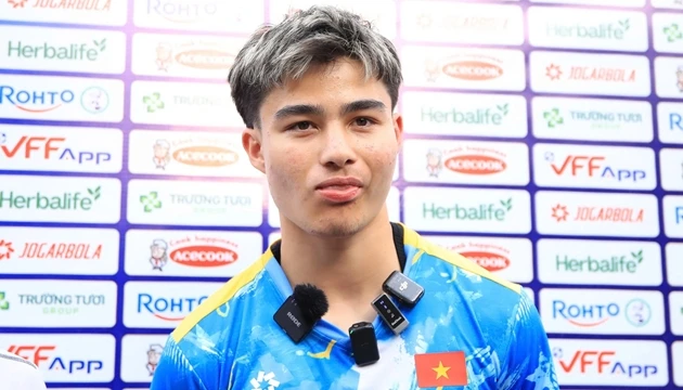 Điểm tin bóng đá Việt Nam 1/5: Việt Nam đăng cai Vòng loại U20 châu Á; Sao Việt kiều lỡ hẹn U19 Việt Nam Điểm tin bóng đá Việt Nam 1/5: Việt Nam đăng cai Vòng loại U20 châu Á; Sao Việt kiều lỡ hẹn U19 Việt Nam