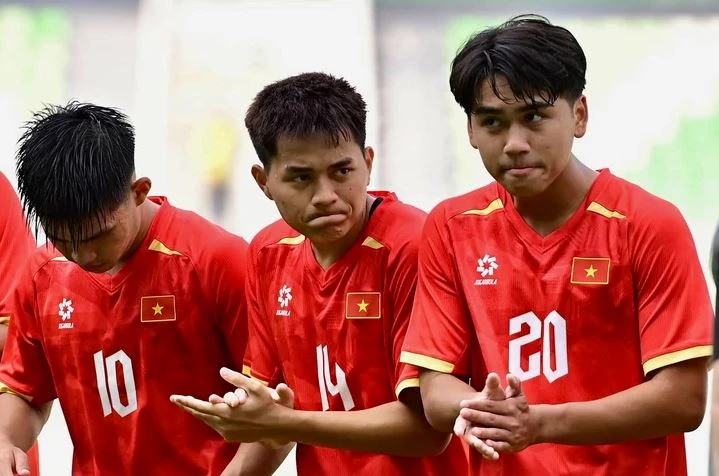 Điểm tin bóng đá Việt Nam 11/6: FIFA 'duyệt' cho Patrik Lê Giang; VFF xốc lại tinh thần U19 Việt Nam Điểm tin bóng đá Việt Nam 11/6: FIFA 'duyệt' cho Patrik Lê Giang; VFF xốc lại tinh thần U19 Việt Nam