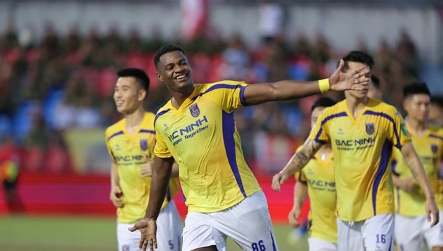Điểm tin bóng đá Việt Nam 13/6: Bắc Ninh giành vé dự V-League; Việt Nam giữ hạng 99 trên BXH FIFA Điểm tin bóng đá Việt Nam 13/6: Bắc Ninh giành vé dự V-League; Việt Nam giữ hạng 99 trên BXH FIFA