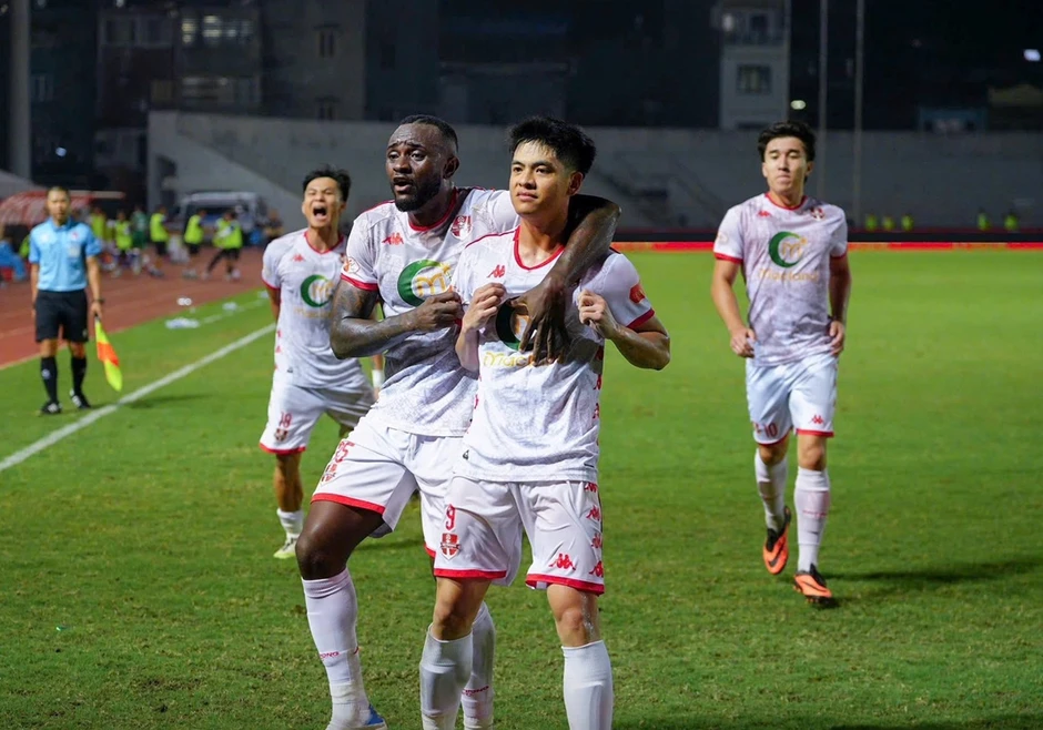 Hạ Hà Nội FC 1-0, Hải Phòng dứt chuỗi trận bết bát Hạ Hà Nội FC 1-0, Hải Phòng dứt chuỗi trận bết bát