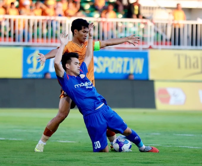 HLV Lê Quang Trãi: ‘Chúng tôi đã an toàn đâu mà nhường điểm cho đối thủ?’ HLV Lê Quang Trãi: ‘Chúng tôi đã an toàn đâu mà nhường điểm cho đối thủ?’