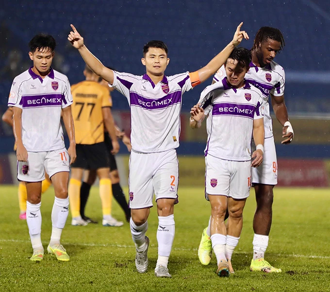 Kết quả Becamex TP.HCM 1-1 Thanh Hoá: Tiến gần vé trụ hạng Kết quả Becamex TP.HCM 1-1 Thanh Hoá: Tiến gần vé trụ hạng