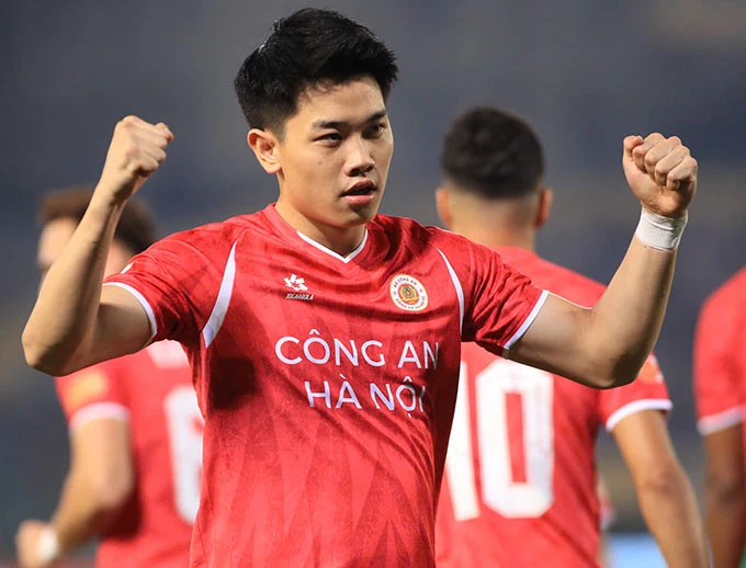 Kết quả Công an Hà Nội 3-2 Nam Định: Đình Bắc toả sáng, Công an Hà Nội sắp vô địch Kết quả Công an Hà Nội 3-2 Nam Định: Đình Bắc toả sáng, Công an Hà Nội sắp vô địch