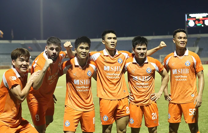 Kết quả Đà Nẵng 2-0 Becamex TP.HCM: Thêm hy vọng trụ hạng Kết quả Đà Nẵng 2-0 Becamex TP.HCM: Thêm hy vọng trụ hạng
