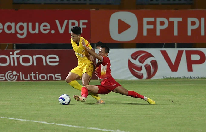 Kết quả PVF-CAND 0-0 Hồng Lĩnh Hà Tĩnh: Chủ nhà tạm thoát đáy bảng Kết quả PVF-CAND 0-0 Hồng Lĩnh Hà Tĩnh: Chủ nhà tạm thoát đáy bảng