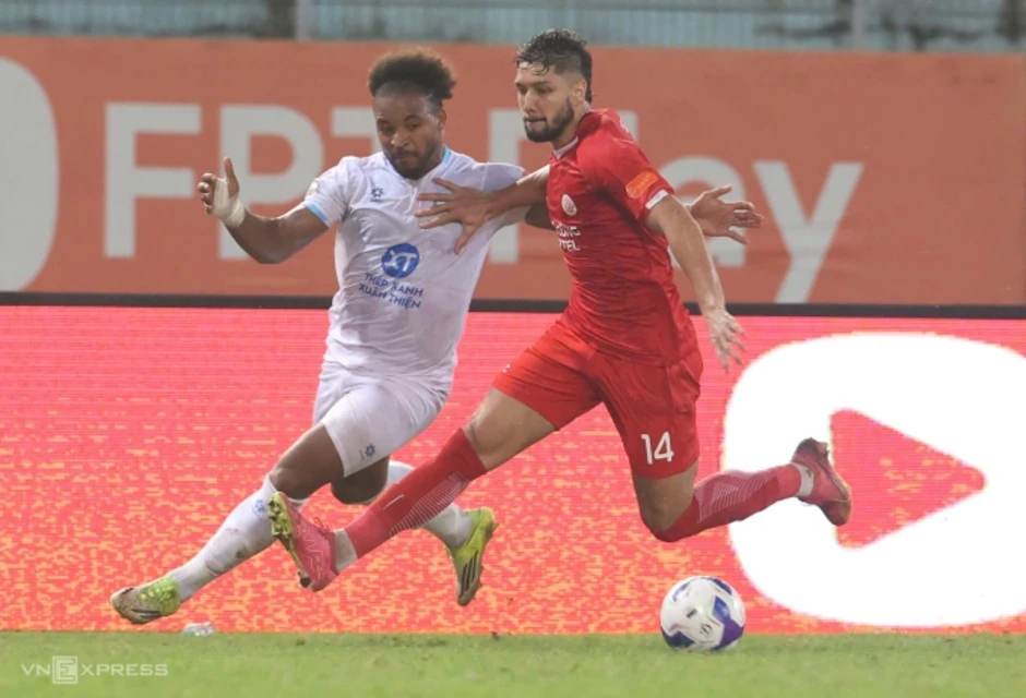 Nam Định kém Công an Hà Nội 20 điểm sau lượt đi V-League Nam Định kém Công an Hà Nội 20 điểm sau lượt đi V-League