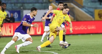 Ngoại binh đá phản lưới nhà, Hà Nội FC thua đậm SL Nghệ An