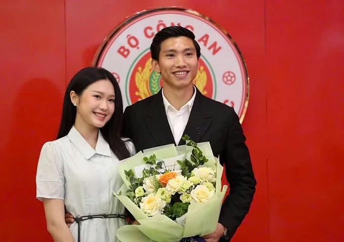 Nguyễn Filip, Bùi Hoàng Việt Anh sắp hết hạn hợp đồng với CLB Công an Hà Nội Nguyễn Filip, Bùi Hoàng Việt Anh sắp hết hạn hợp đồng với CLB Công an Hà Nội
