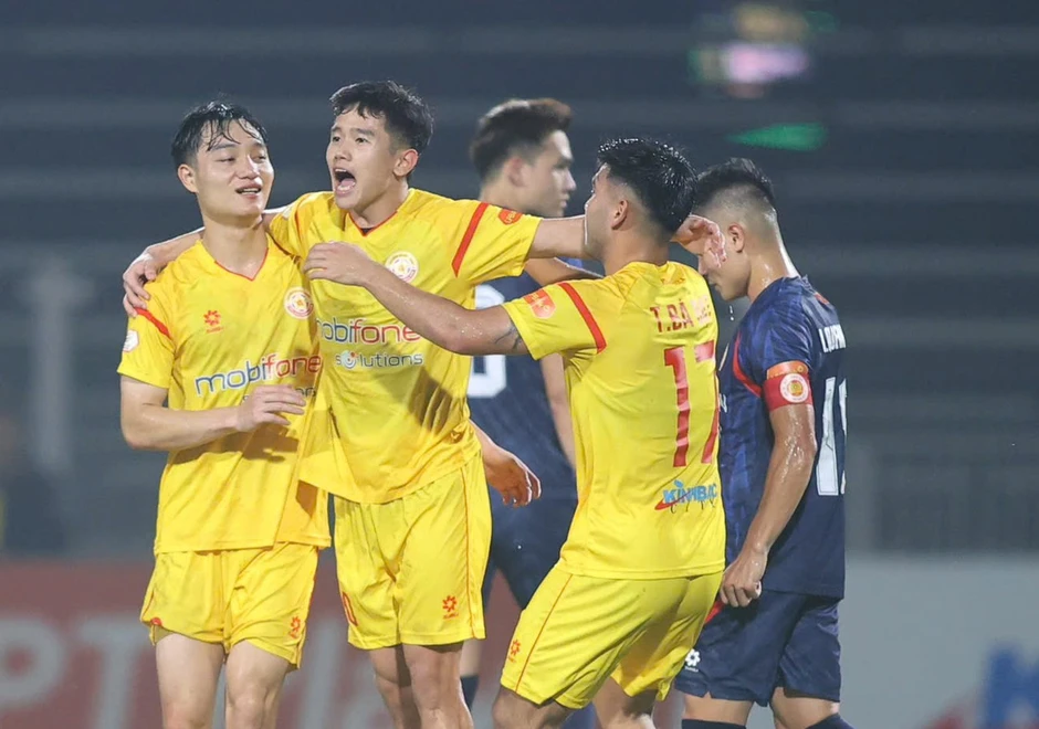 Nhận định bóng đá PVF-CAND vs Hà Nội, 18h00 ngày 17/5: 1 điểm cũng là quý Nhận định bóng đá PVF-CAND vs Hà Nội, 18h00 ngày 17/5: 1 điểm cũng là quý