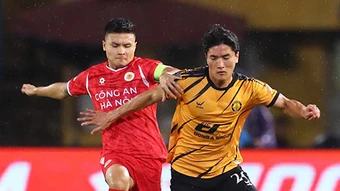 Quang Hải cân bằng kỷ lục vô địch V.League