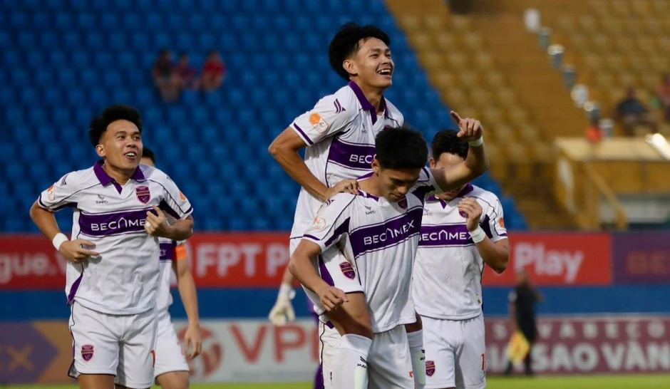 Soi trận Đà Nẵng vs Becamex TPHCM: Trận cầu sinh tử
