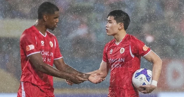 Trợ lý Phạm Thành Lương lên tiếng vụ Đình Bắc tranh penalty Trợ lý Phạm Thành Lương lên tiếng vụ Đình Bắc tranh penalty