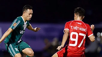 Trực tiếp Đồng Nai 0-1 Thể Công: Đồng Nai chỉ còn chơi 10 người