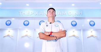 Tuấn Hải chính thức gia nhập Nam Định với hợp đồng 3 năm