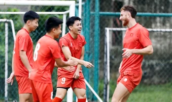 Tuổi 22 rực rỡ và trọn vẹn của Nguyễn Đình Bắc