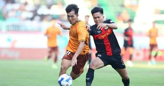Tuyển thủ U23 Việt Nam tỏa sáng, CLB Ninh Bình thắng sát nút HAGL