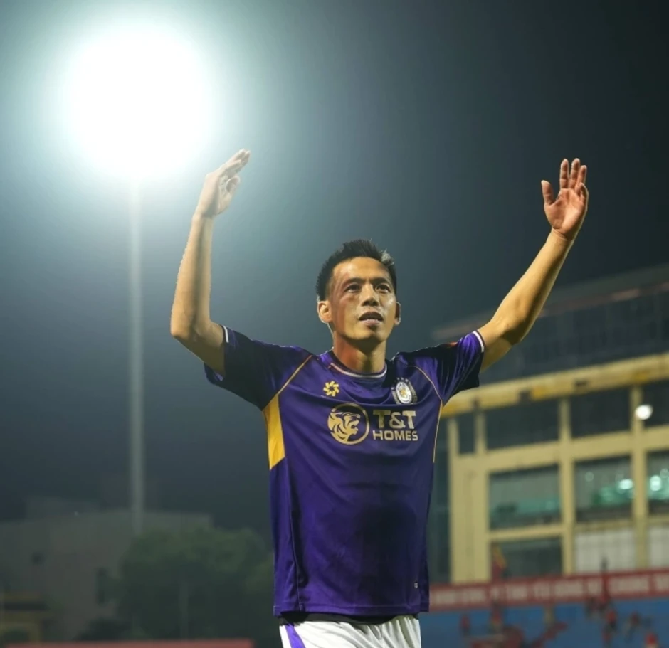 Văn Quyết: 'Ninh Bình có 3 Hoàng Đức cũng vậy thôi'