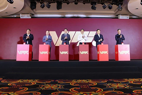 V.League 2026/27 tạo điều kiện cho ngoại binh, tăng suất xuống hạng V.League 2026/27 tạo điều kiện cho ngoại binh, tăng suất xuống hạng