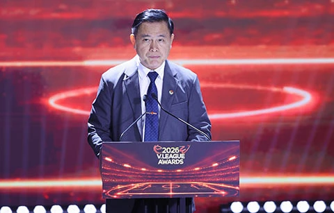 V.League Awards 2025/26: Quang Hải, Đình Bắc được vinh danh