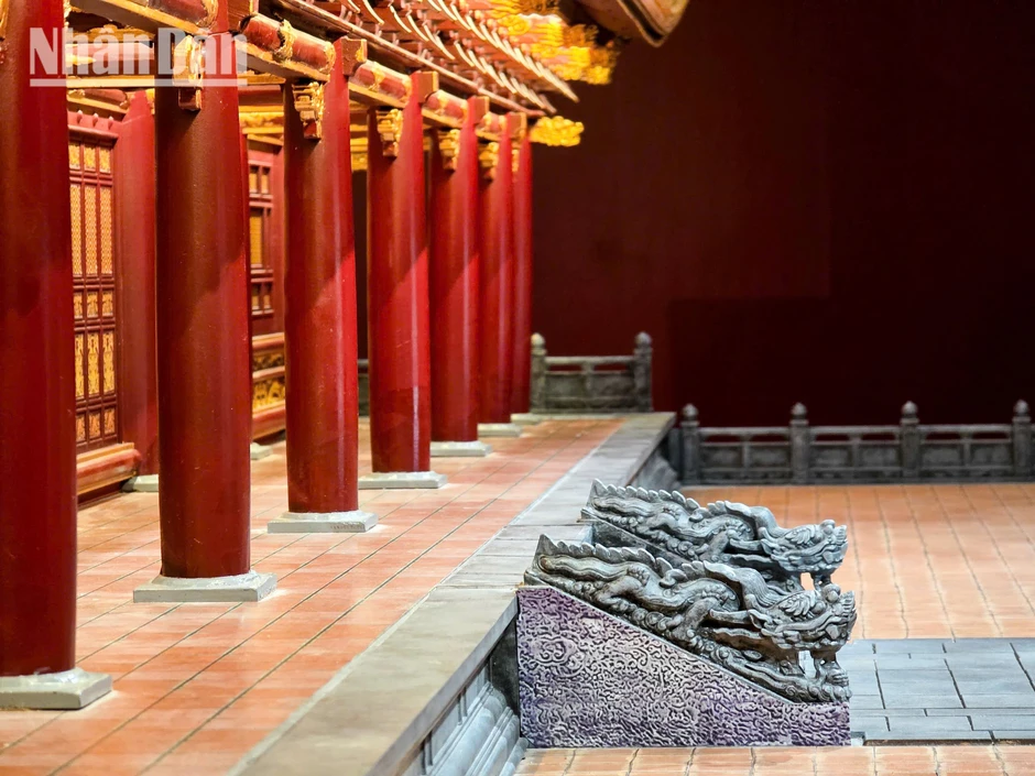 [Ảnh] Cận cảnh mô hình phục dựng của Điện Kính Thiên tại Hoàng thành Thăng Long