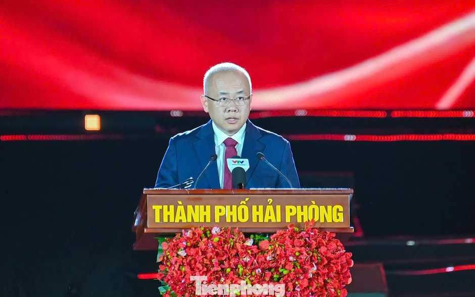 10.000 người tới khai mạc Lễ hội Hoa Phượng Đỏ - Hải Phòng 2026 10.000 người tới khai mạc Lễ hội Hoa Phượng Đỏ - Hải Phòng 2026