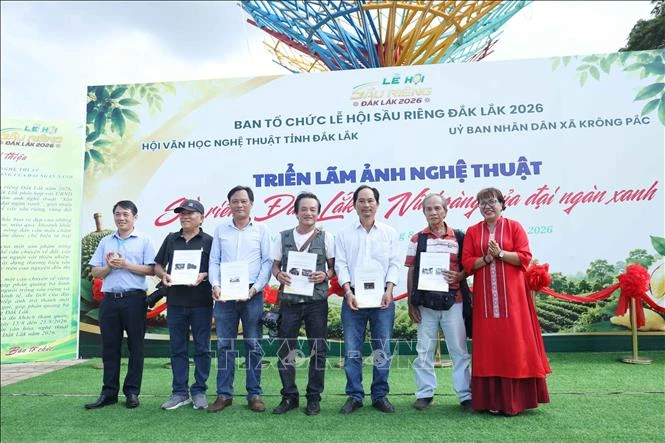 120 tác phẩm góp sức quảng bá thương hiệu sầu riêng Đắk Lắk 120 tác phẩm góp sức quảng bá thương hiệu sầu riêng Đắk Lắk