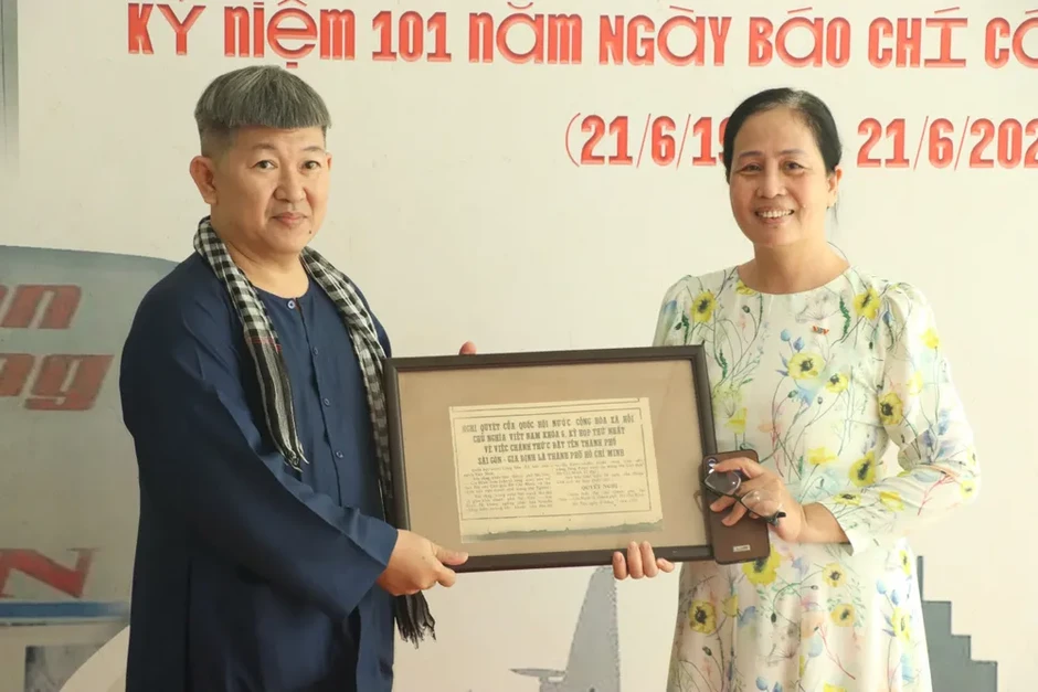 50 năm Thành phố mang tên Bác trong dòng chảy báo chí cách mạng 50 năm Thành phố mang tên Bác trong dòng chảy báo chí cách mạng